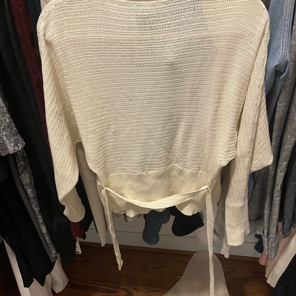 Theory Cotton Dolman Sleeve Cropped Cardigan - Picture 4 of 5